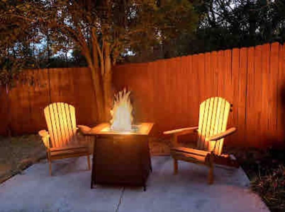House In The Hills, Game Room, Fire Pit, Hot Tub Columbus Ngoại thất bức ảnh